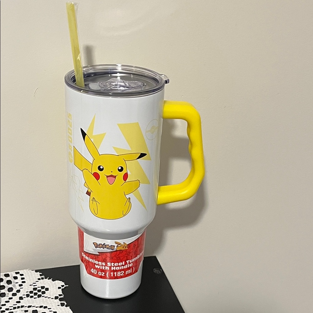 Pokemon tumbler